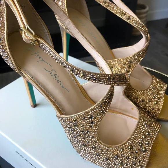 Betsey Johnson Gold, embellished evening shoes - Picture 8 of 8